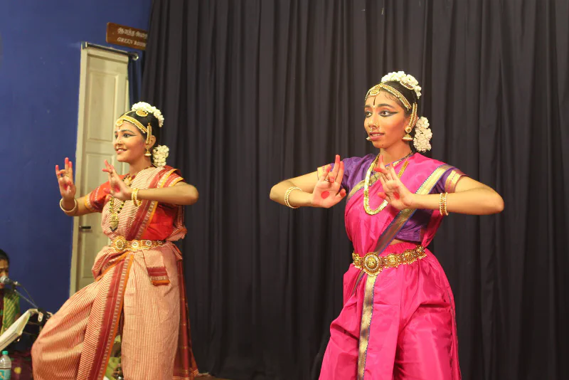 Performances & Events, photo 7